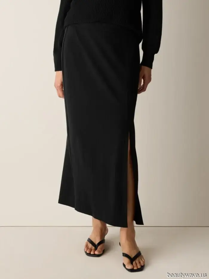 Since the It Girls declared that the '90s are making a comeback, I've been shopping from this stylish throwback brand.