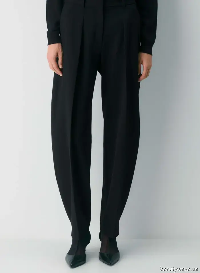 Не узкие, не широкие&mdash;Дж.Lo только что надела ботильоны с самой желанной модой на брюки 2025 года