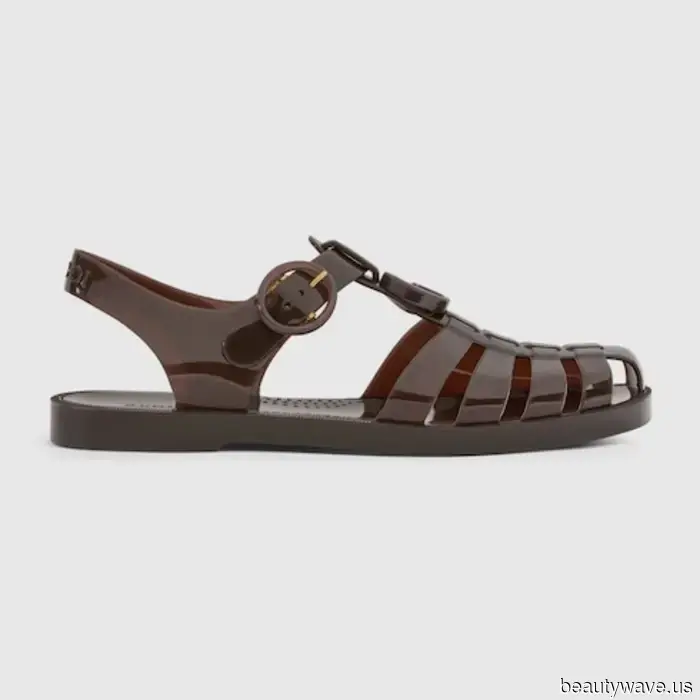 I'm proclaiming it: These will be *the* sandal styles that every fashionista will sport this summer.