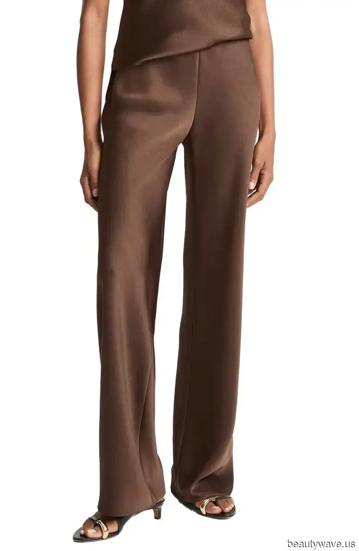 I Enjoy Dressing in a "Rich" Style When I Travel—These 7 Essentials Instantly Elevate My Status by Three Tax Brackets.