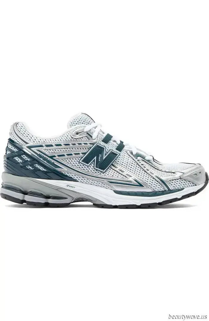 Le sneakers sono i veri protagonisti della vendita di anniversario Nordstrom—questi 29 modelli alla moda sono la prova