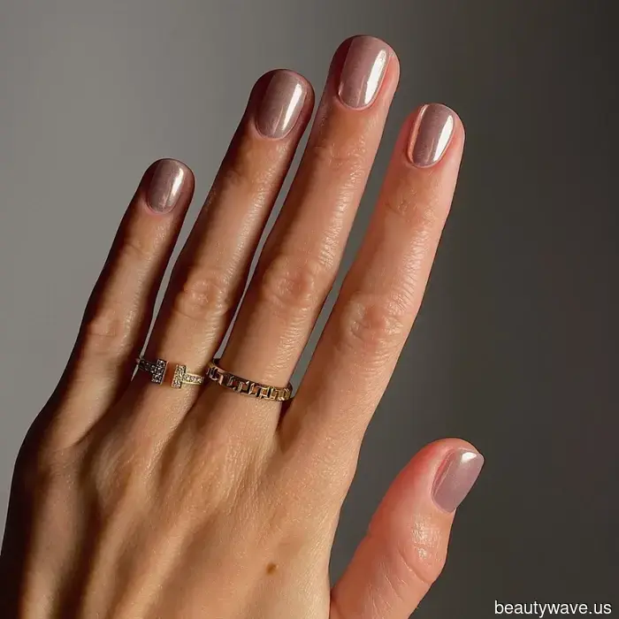 Neutral Nails Are Always in Fashion—These 8 Classic Shades Prove It