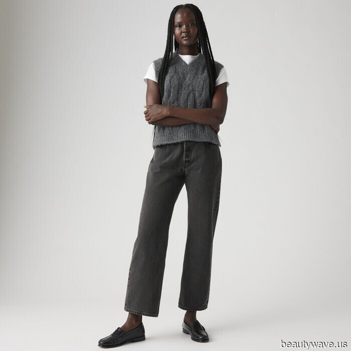 I Didn’t Have a Single Pair of Jeans (I Know), But My Stylish Coworkers Encouraged Me to Try This One Style.