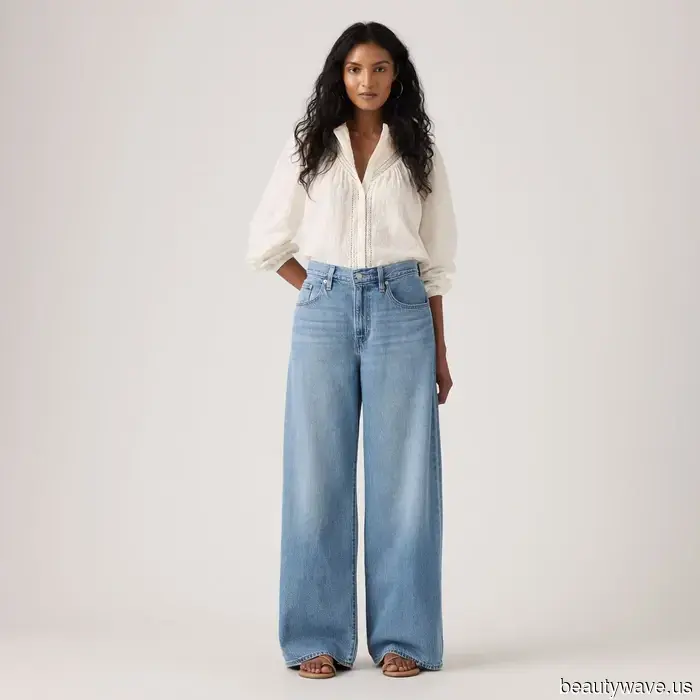 Gen Z and Millennials are in consensus—this previously unfashionable jeans trend is essential for achieving an elegant look with little effort.