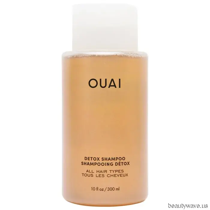 Celebrity hairstylists share the exclusive clarifying shampoos they trust for silk presses.
