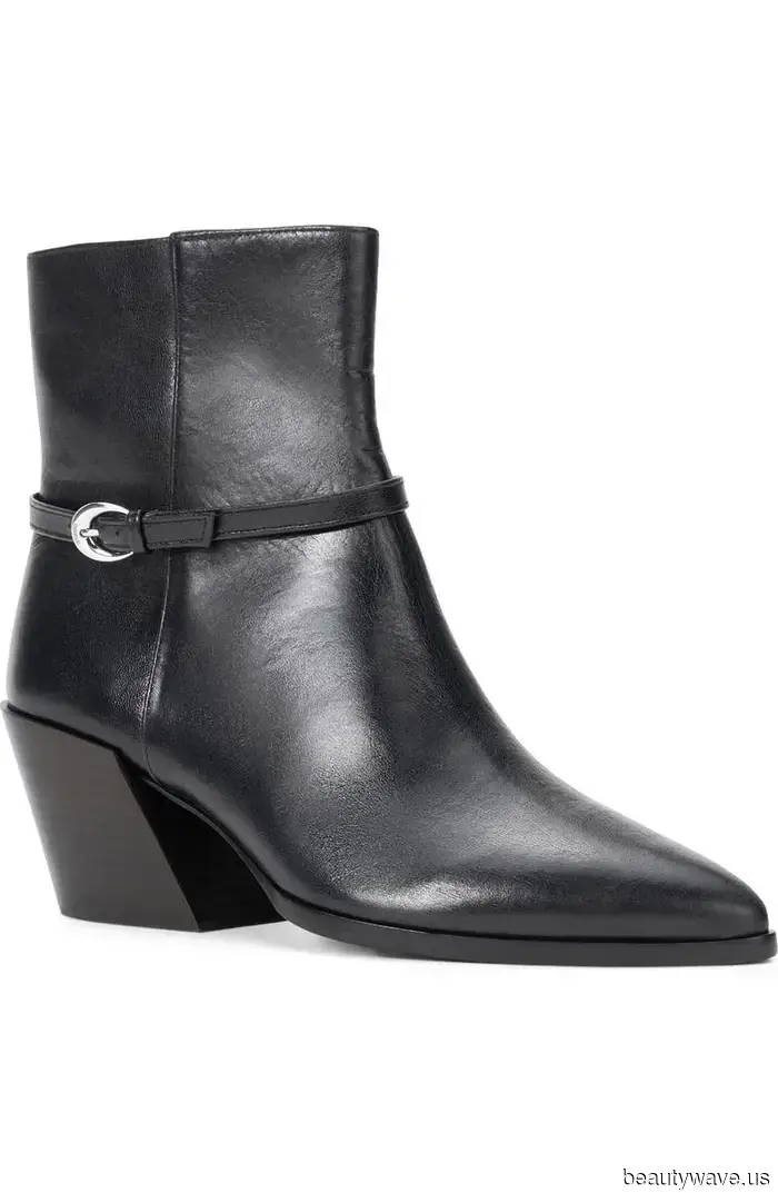 Bootcut-Jeans sind wieder da&mdash;das sind die Anti-Trend-Schuhe, mit denen sie am coolsten aussehen.