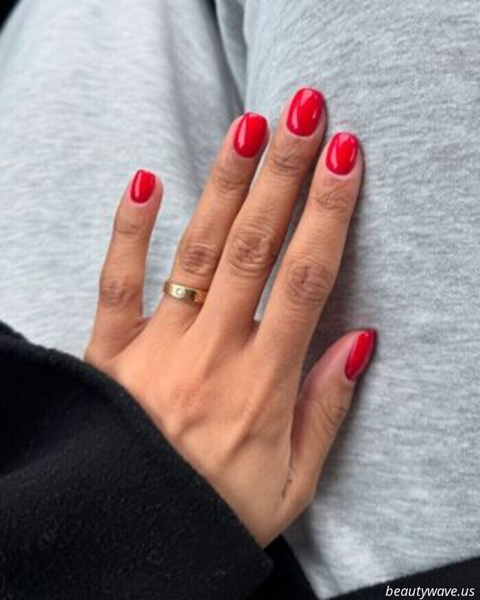 Lo He Encontrado: Esta Manicura Brillante Realmente Rivaliza con las Uñas Lechosas en Términos de Elegancia Pulida