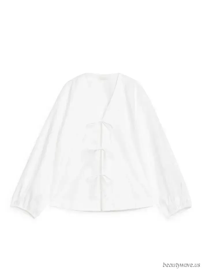 This top trend is far more stylish than any old t-shirt, making jeans and skirts look incredibly beautiful.