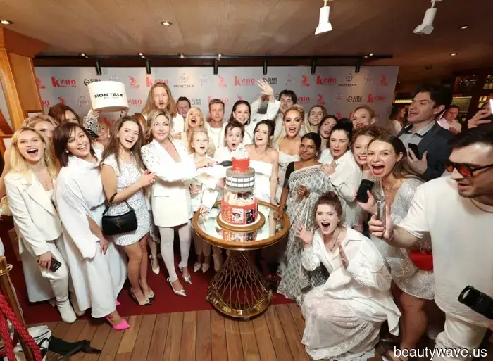 XV «Ava» — ein Preis, der die Zukunft des Kinos schon heute sieht