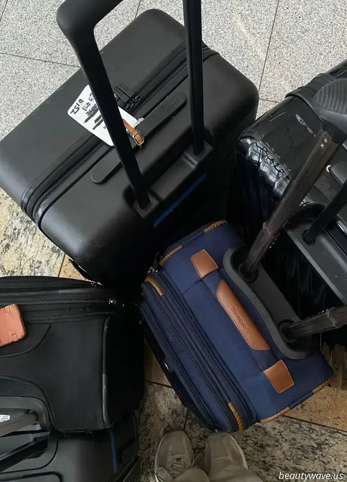 The Travel Essentials That Our Editors Rely On