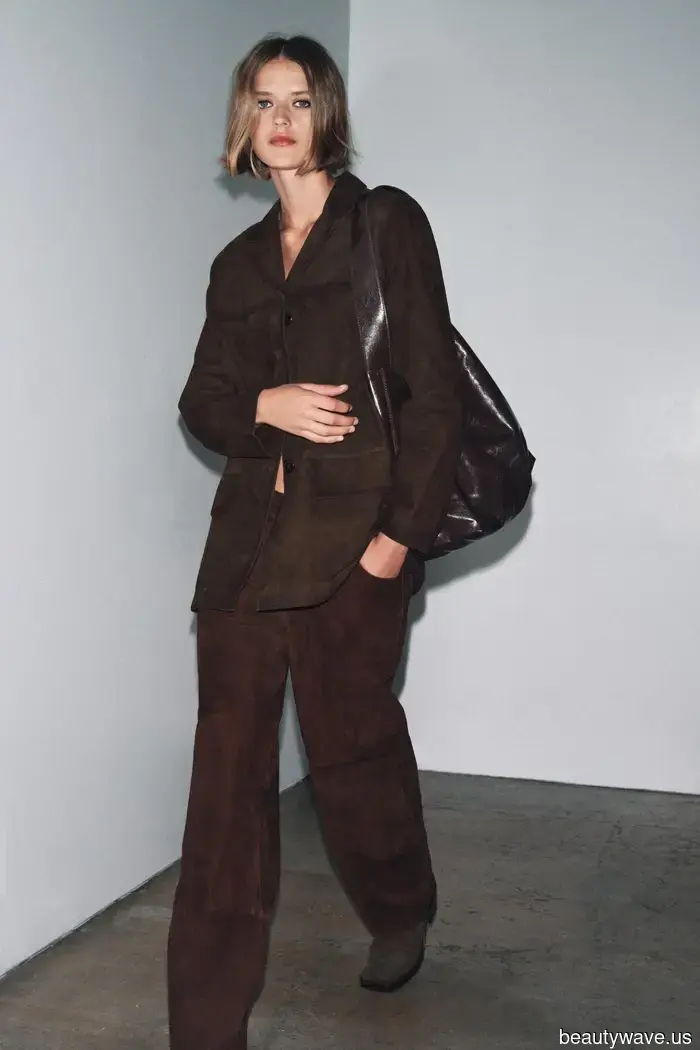 I'm not claiming that boxy blazers are no longer in style, but this polished alternative is what fashionable New Yorkers are donning.