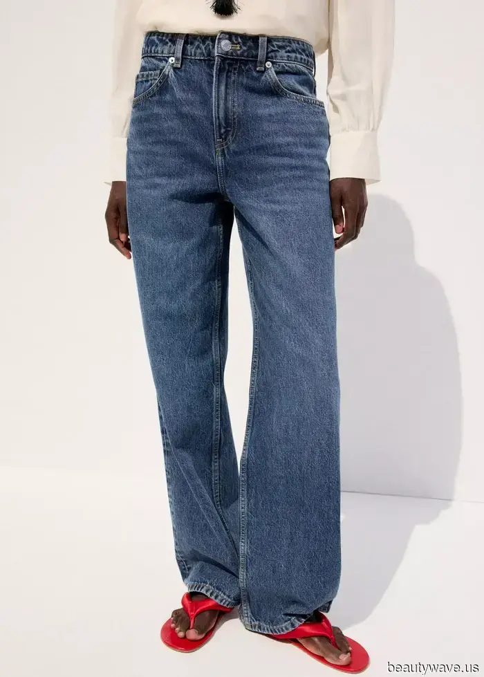 Just so you know: This "Outdated" Style of Wearing a Button-Down and Jeans Seems to Be Trending Again.