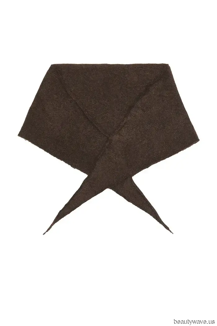 27 Cozy Autumn Accessories I'd Sport at All the Trendiest Spots in NYC