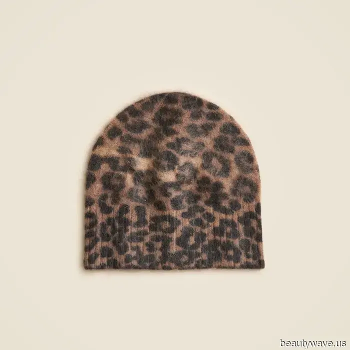 27 Cozy Autumn Accessories I'd Sport at All the Trendiest Spots in NYC