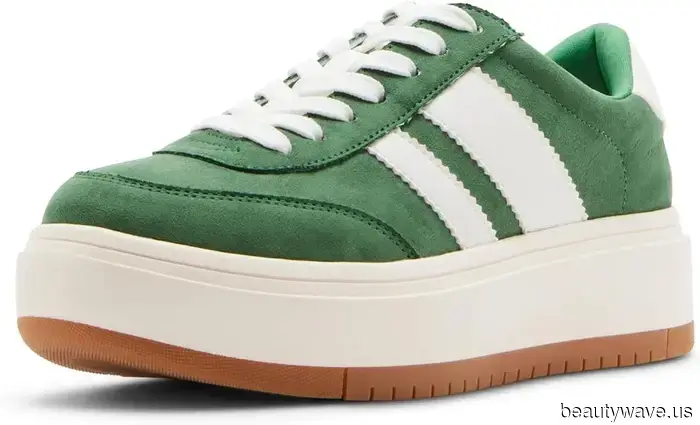 Le Migliori Scarpe Sono in Offerta per il Prime Day&mdash;43 Stivali, Ballerine, Mocassini, Tacchi e Sneakers da Prendere Subito