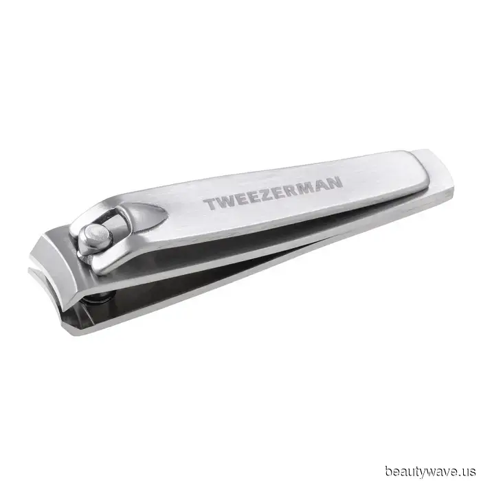 I'm tired of plain neutral manicures, so I consulted an expert for a celebrity-inspired upgrade.