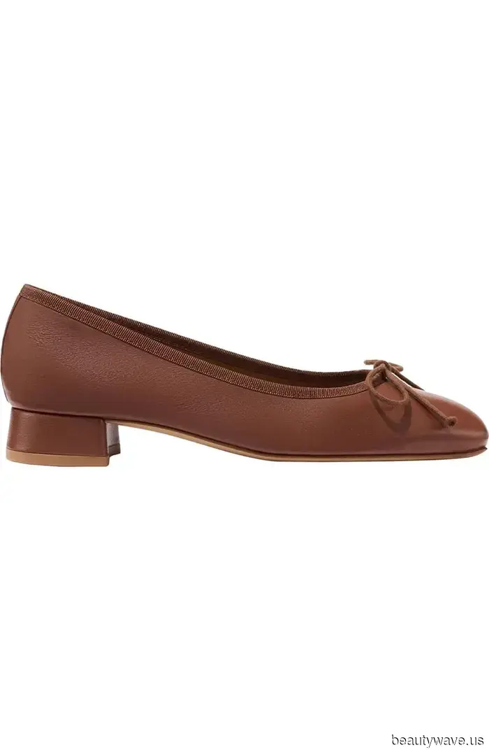 It's Official: The Top Shoe Color to Pair with Blue Jeans Was Viewed as "Outdated" Just a Year Ago.