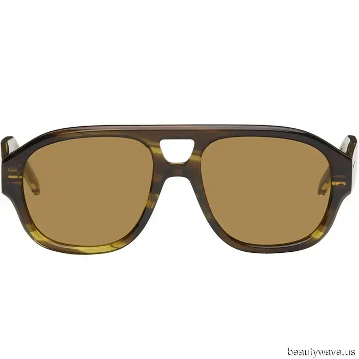 Si necesitas una excusa para comprar, SSENSE, Shopbop, Aligne y Quince acaban de lanzar las mejores piezas de primavera.