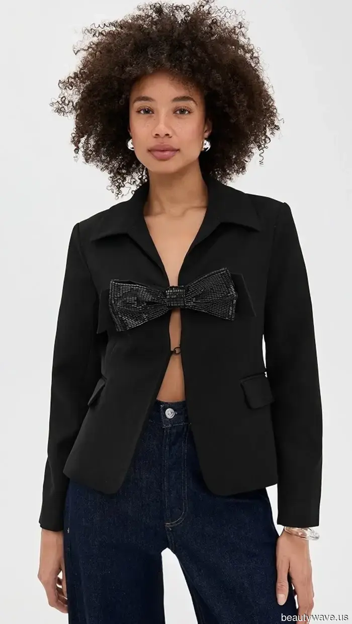 The Top-and-Pants Set That Appears Like Loungewear Yet Exudes High Fashion