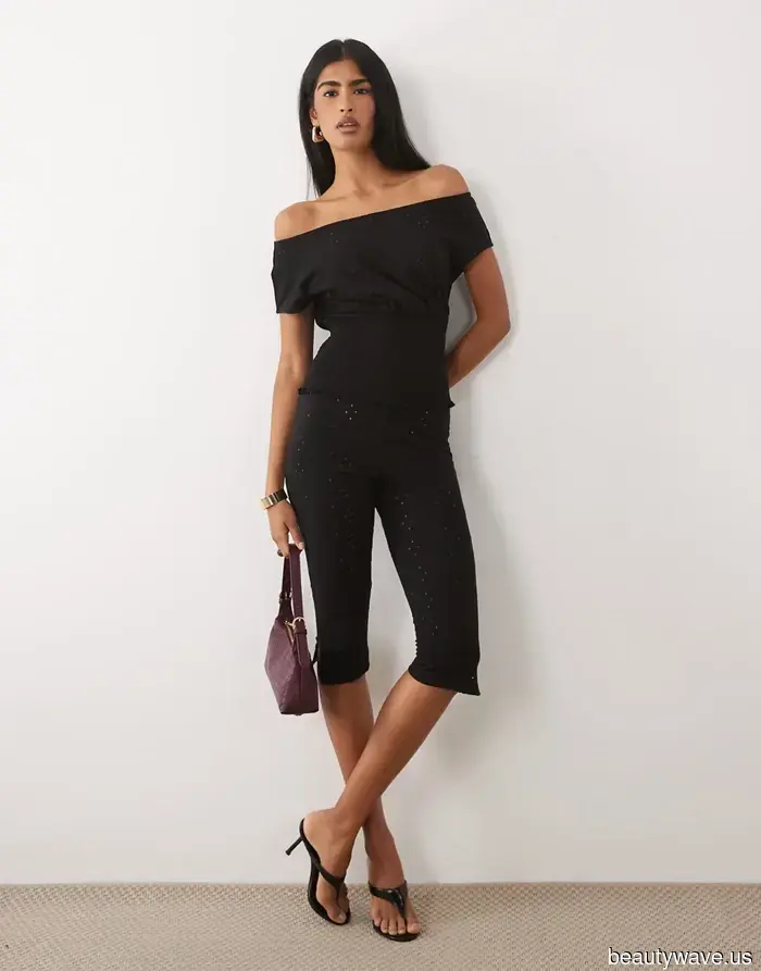 I Discovered It: The Anti-Jeans Pant Trend That All the Fashionable Girls Will Sport in Summer 2026