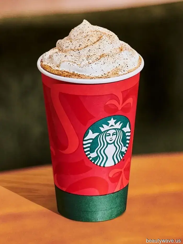 We Sampled All the Starbucks Holiday Beverages—Here’s Our Ranking.