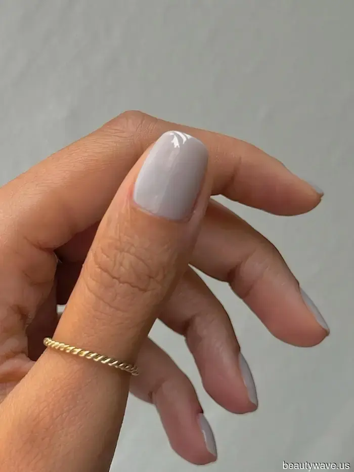 Not Milky White, Not Pink—This Is the Subtle Nail Color That Fashion Enthusiasts Are Obsessed With.