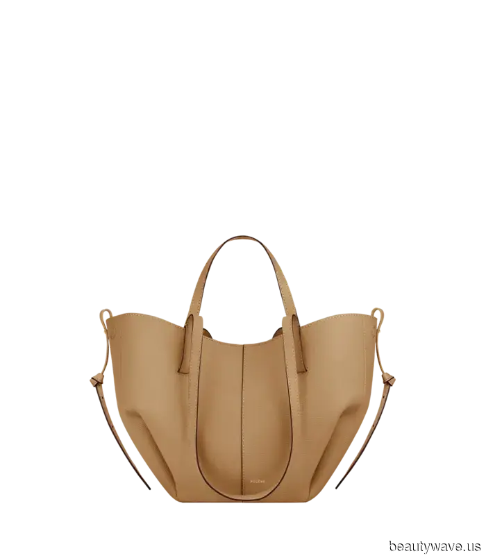 Ho testato dozzine di borse di design, ma questa elegante borsa a tracolla riceve sempre i miei complimenti più sinceri.