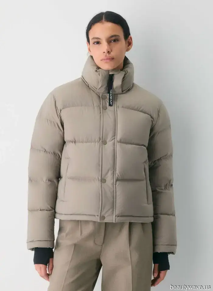 Tieni i leggings e le sneakers&mdash;Questo è il modo da It-Girl di indossare un piumino per l'inverno 2025