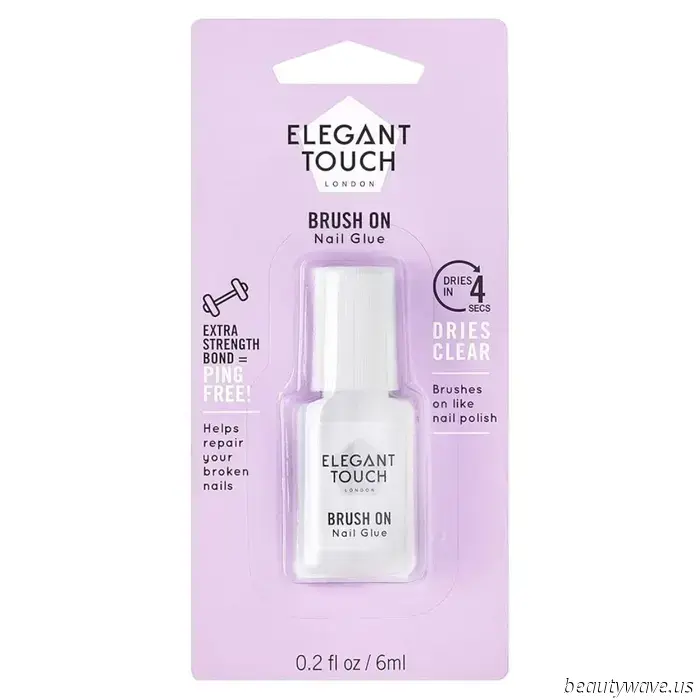 Bereitet euch vor — dieser überraschend schicke Herbst‑Nageltrend kommt auf unsere minimalistischen Maniküren zu.