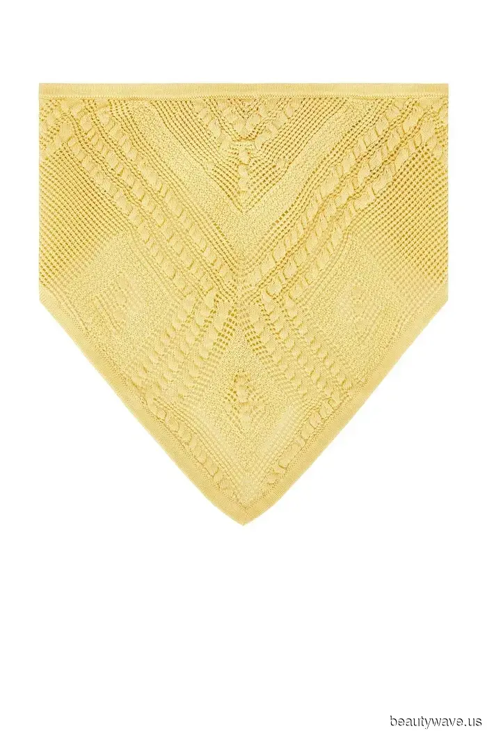 Kendall Jenner has already showcased the three spring outfits that everyone is likely to imitate by May 1.