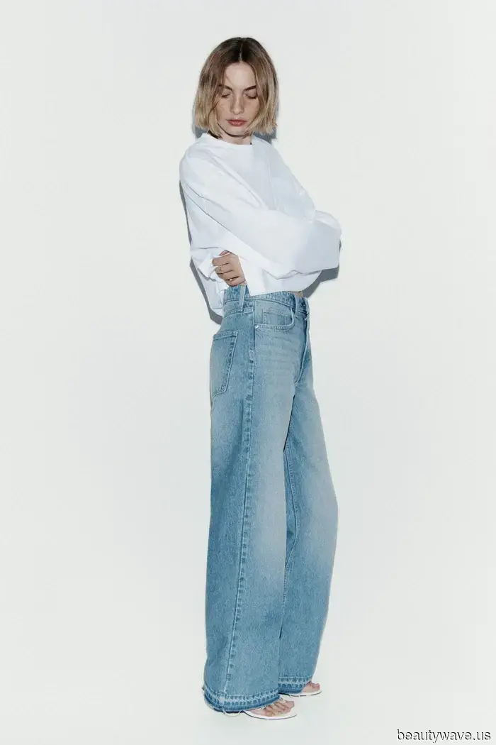 Le donne francesi e la moda Le persone concordano&mdash;Questa tendenza dei jeans per l'estate sta meglio con i tacchi