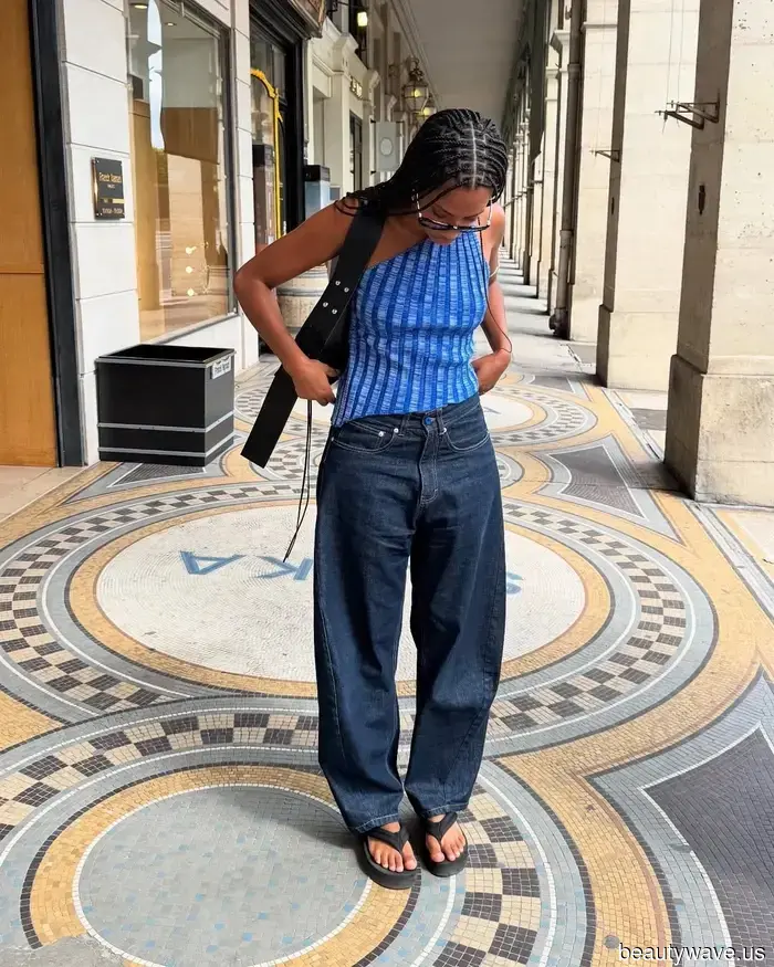 If you're looking for summer jeans outfit ideas, here are the 6 styles that French women are frequently sporting.