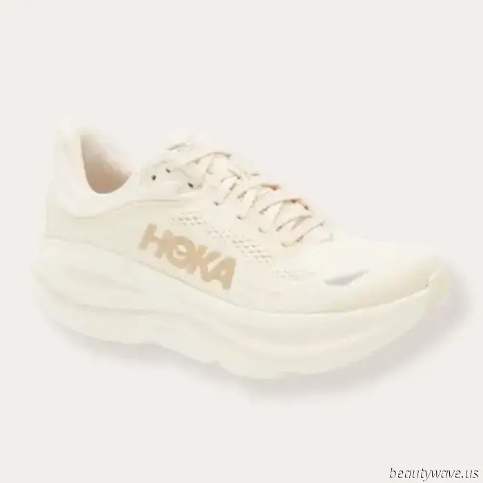 The Ultimate Walking Shoes for Achieving Your 10,000 Steps