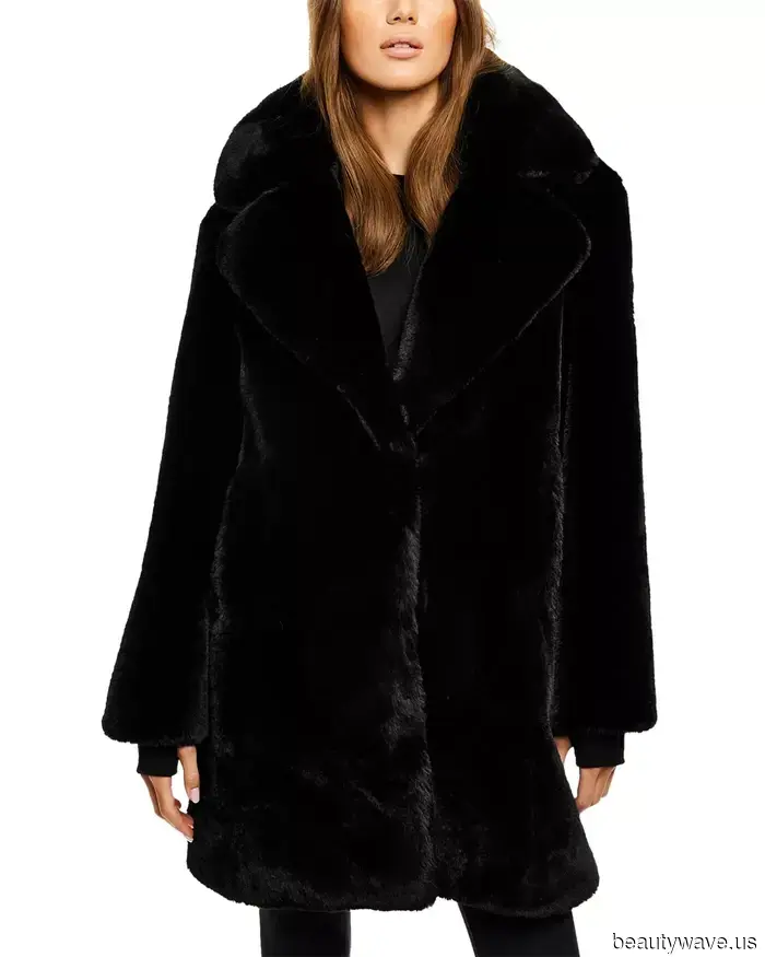 Dua Lipa Sported the Only Winter Coat for Cool Girls That We Desire