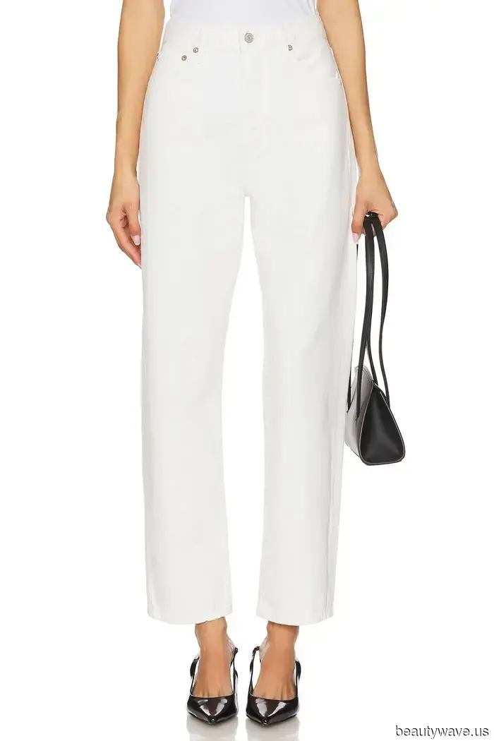 Хорошо, принято к сведению&mdash;самая элегантная модница, за которой я слежу, только что обменяла свои джинсы темного цвета на этот спорный оттенок…