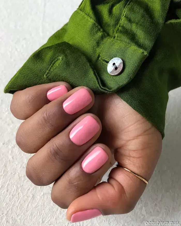 Guava Nails Are Taking Over Our Summer Manicure Sessions—Here’s How to Style Them