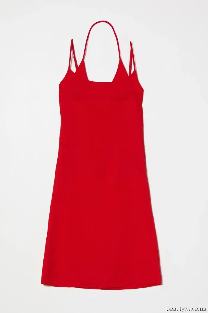 The Trendy Summer Dresses That Fashionable Women Choose for 90-Degree Heat