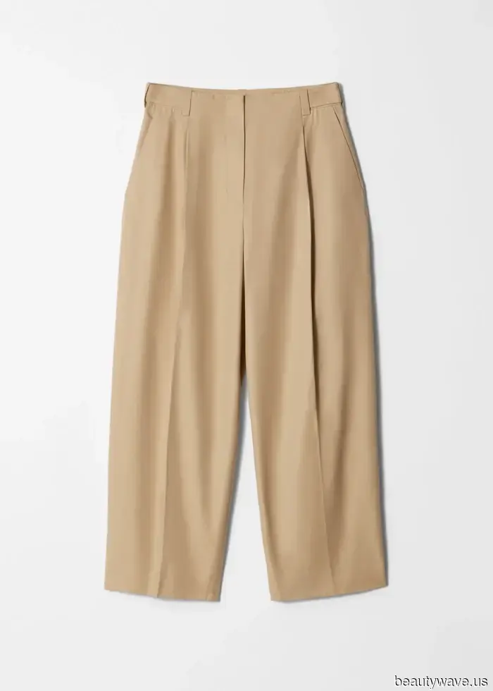 The "Dull" Pant Trend for Fall 2025 That Stylish Individuals Are Swapping Their Black Trousers For