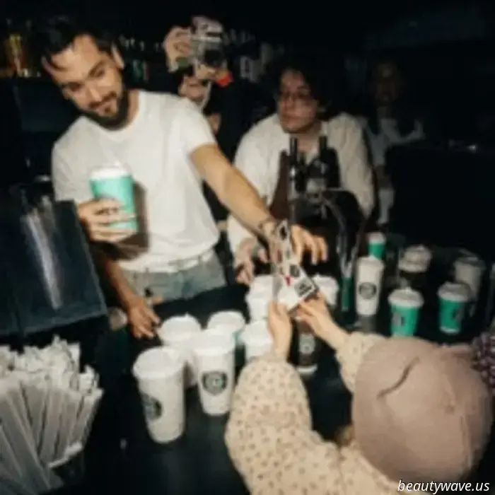 JONY e Stars Coffee hanno creato una festa musicale «Рядом» con i fan