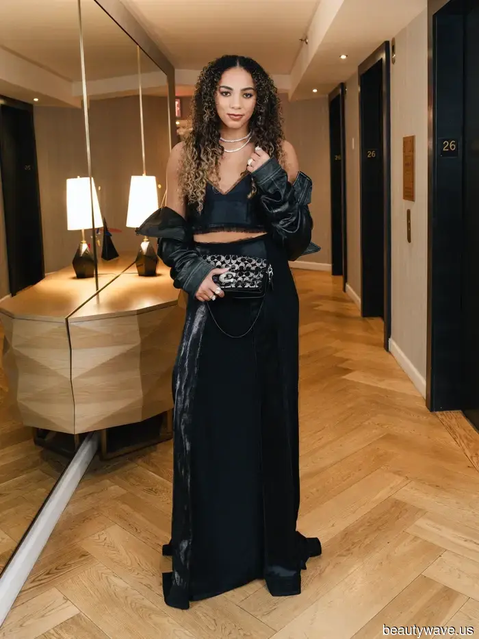 Encaje, Piedras Preciosas y Uñas de Cromo: Prepárate para el Draft de la WNBA 2026 con Kiki Rice