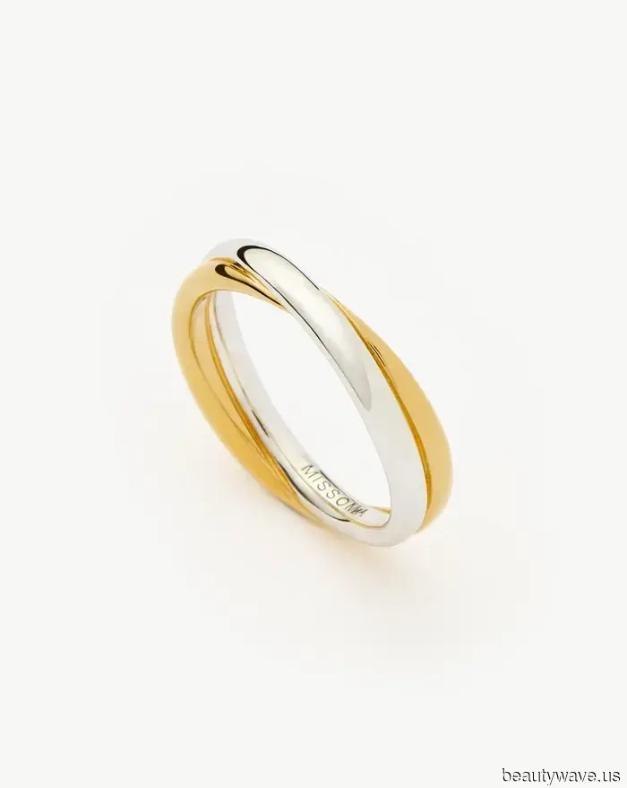 I usually don't shop during sales, but I'm making an exception for Sienna Miller's favorite earrings.