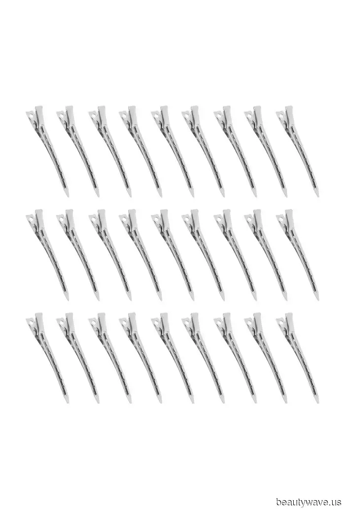 It's officially the season for bouncy blow-dries—here's how to achieve it at home.