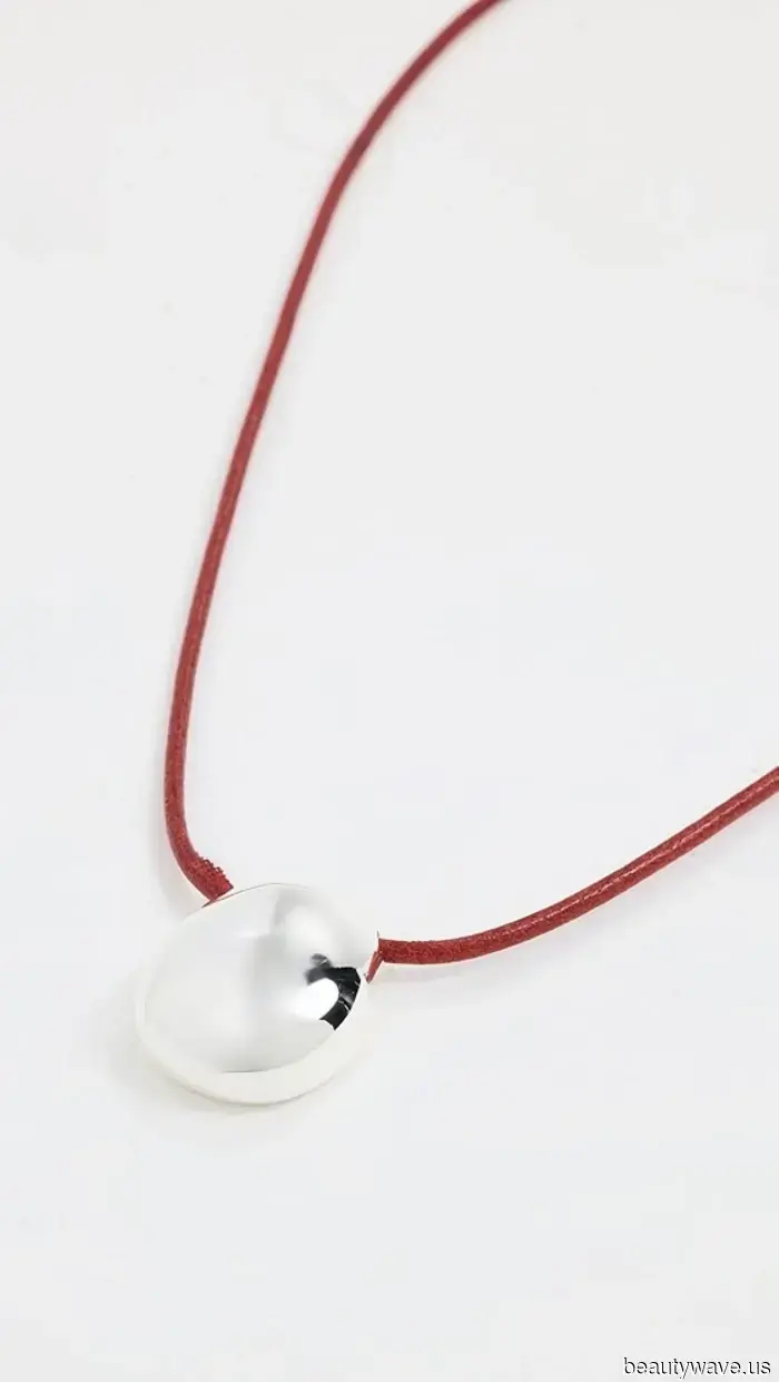 Questa è la gonna che la gente della moda indosserà nei prossimi 3 mesi.