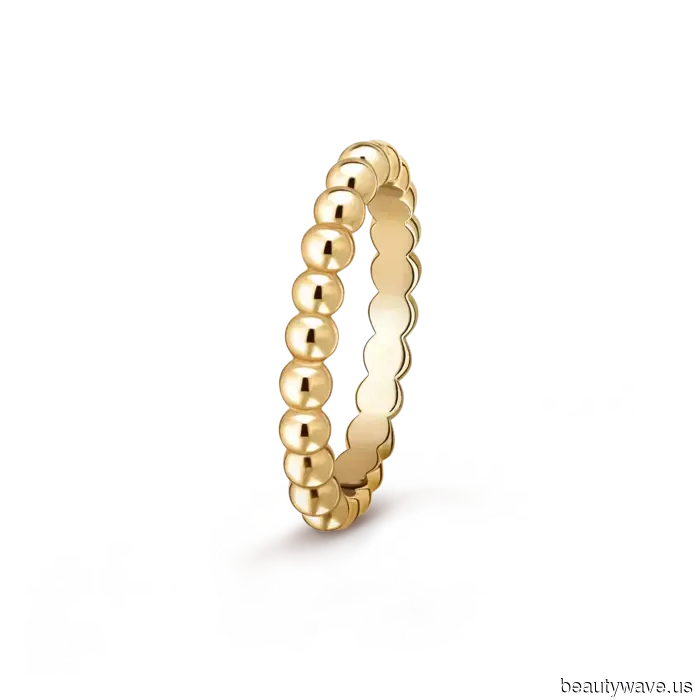 От серьг стоимостью менее 250 долларов до экстравагантных бриллиантовых подвесок, это лучшие ювелирные подарки 2025 года.