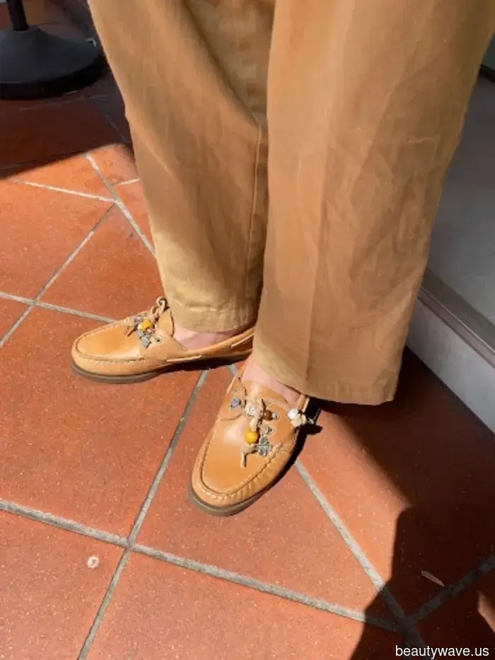 Jewelled Sandals, Anklets, and Shoe Charms—5 Chic Trends to Showcase Your Style