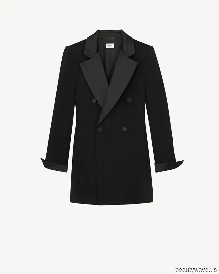 Sostén la Chaqueta de Cuero&mdash;Estas 5 Tendencias de Blazers Se Verán Más Chic Con Tus Jeans Este Año