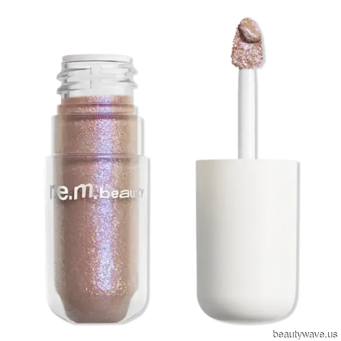 From Wine-Stained Lips to Glittery Accents: 10 Festive Beauty Trends That Fashion Enthusiasts Have Been Saving for Months