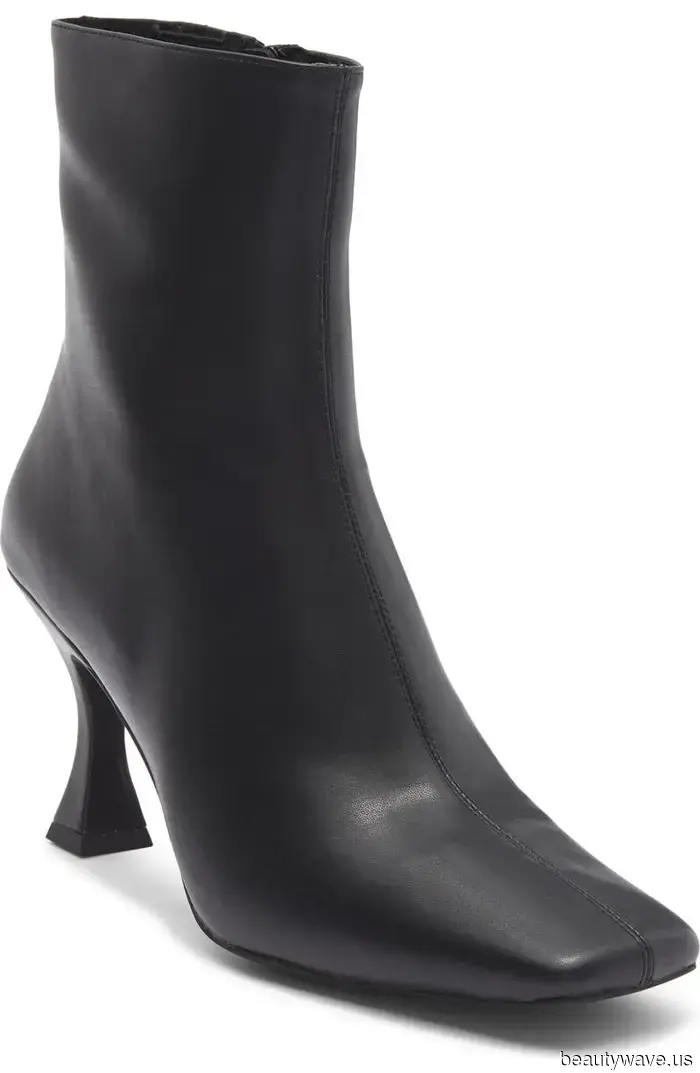 Hilary Duff kennt den klügsten Stiefeltrend, um ihn mit Barrel-Jeans zu kombinieren.