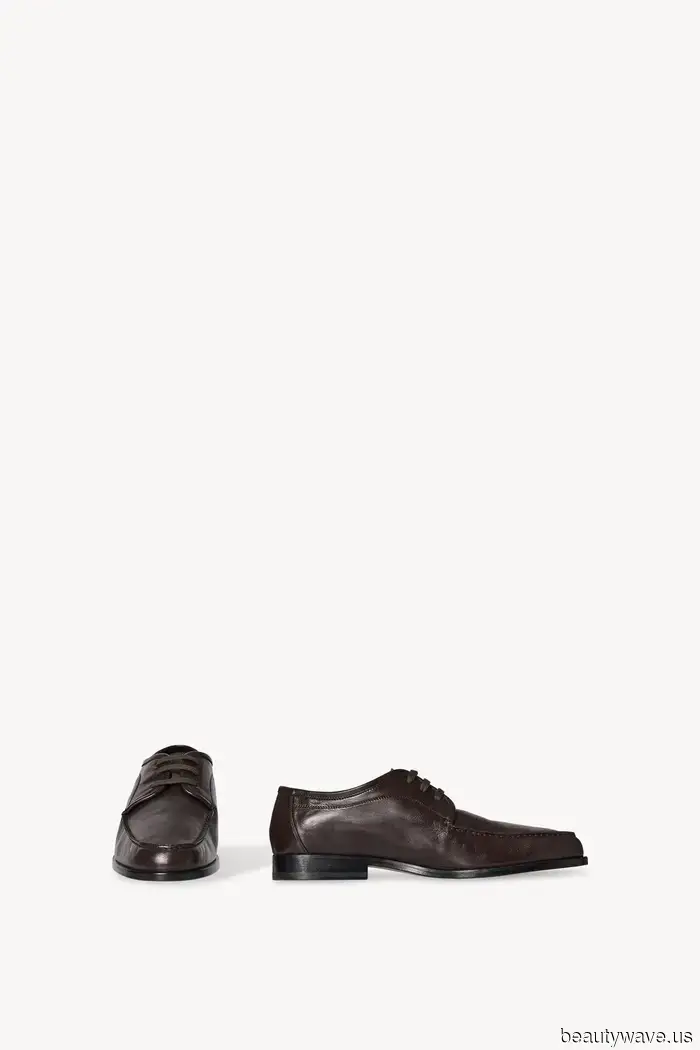 New The Row Alert! Here are the Early Autumn Bags and Shoes That Are About to Cause a Stir.