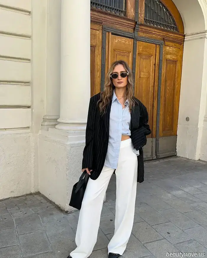Is it just me, or are all the trendy girls now combining ballet flats with this anti-denim pant trend?